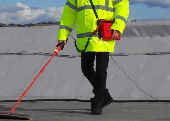 flat roof leak detection