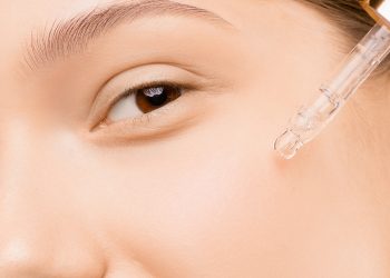 A Closer Look at Tea Tree Oil Toner