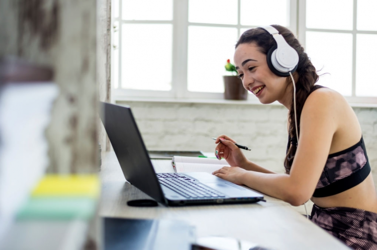 Advertising product in china