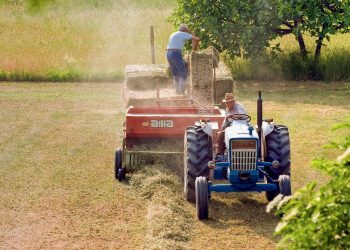 how outmoded tractors perform well