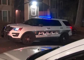 1 dead, 1 hospitalized in shooting at Clarkston apartments