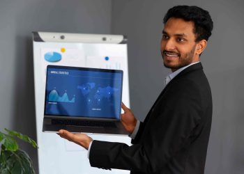 how business intelligence helps in decision making